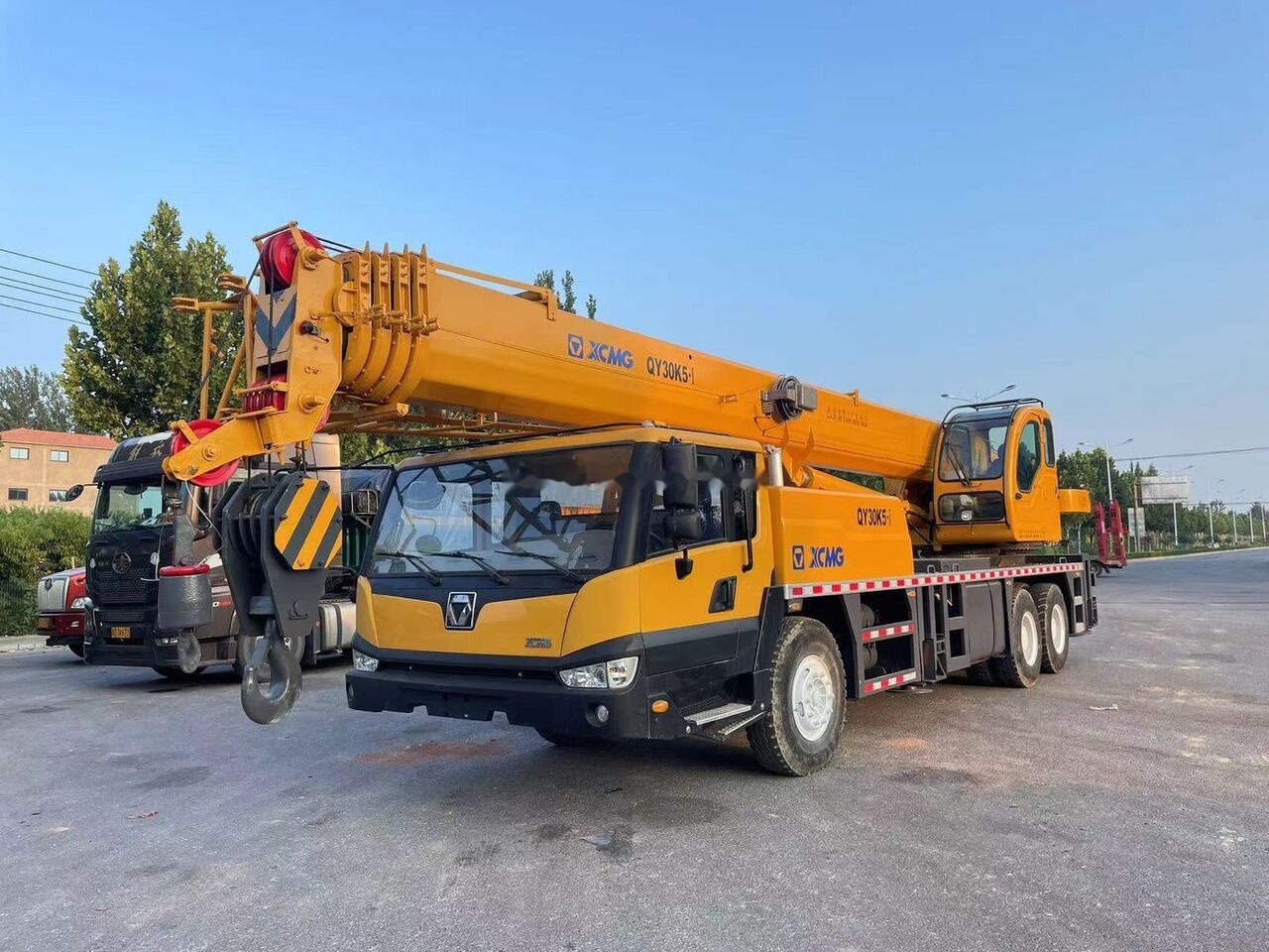 XCMG QY30K - Mobile crane: picture 1 XCMG QY30K - Mobile crane: picture 1