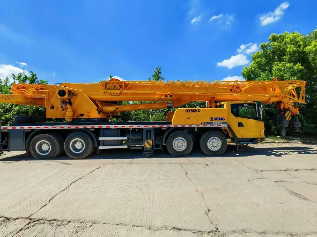 XCMG XCT50 XCT30 XCT35 QY50KC QY50K 50T 50ton 50 35 60 - Mobile crane: picture 1 XCMG XCT50 XCT30 XCT35 QY50KC QY50K 50T 50ton 50 35 60 - Mobile crane: picture 1