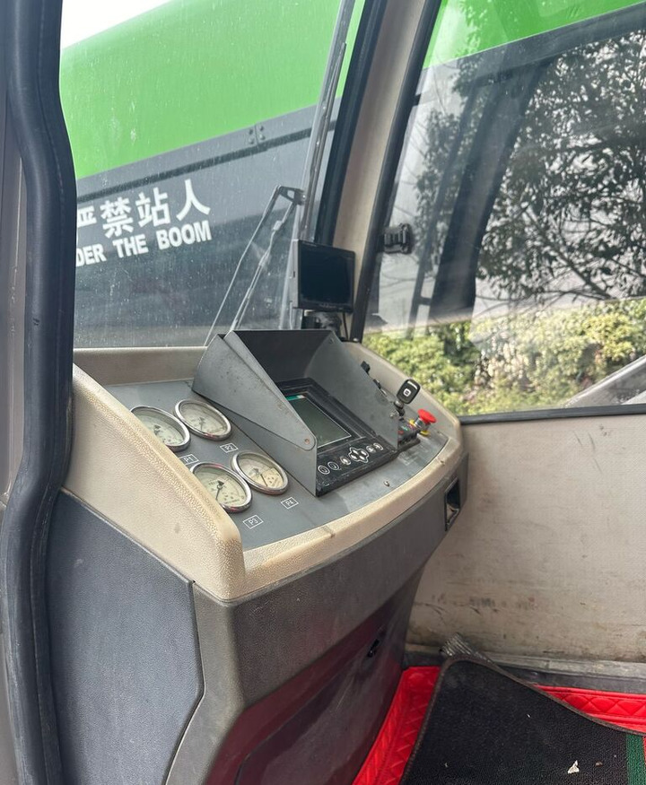 Zoomlion ZTC1100V 110T 100T 110ton - Mobile crane: picture 4 Zoomlion ZTC1100V 110T 100T 110ton - Mobile crane: picture 4