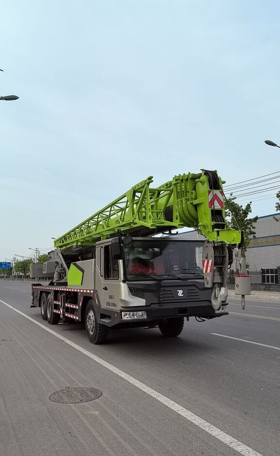 Zoomlion ZTC250 - Mobile crane: picture 4 Zoomlion ZTC250 - Mobile crane: picture 4
