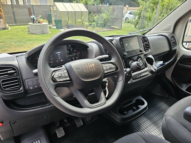 FIAT Ducato 35 MAXI 180 Pritsche Plane LBW BÄR AHK - Curtain side van: picture 4 FIAT Ducato 35 MAXI 180 Pritsche Plane LBW BÄR AHK - Curtain side van: picture 4