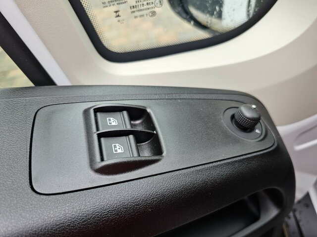 New Open body delivery van, Combi van FIAT Ducato MAXI 140 Serie10-9.2 2025 L5 DOKA 3,3 M....: picture 38