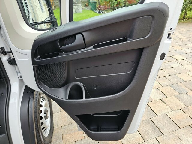 New Open body delivery van, Combi van FIAT Ducato MAXI 140 Serie10-9.2 2025 L5 DOKA 3,3 M....: picture 20