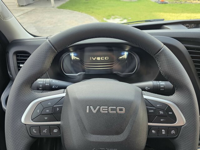 New Panel van, Combi van IVECO Daily 35S18HA8V DOKA Hi-Matic 12m³ 2xSchiebetür...: picture 6 New Panel van, Combi van IVECO Daily 35S18HA8V DOKA Hi-Matic 12m³ 2xSchiebetür...: picture 6