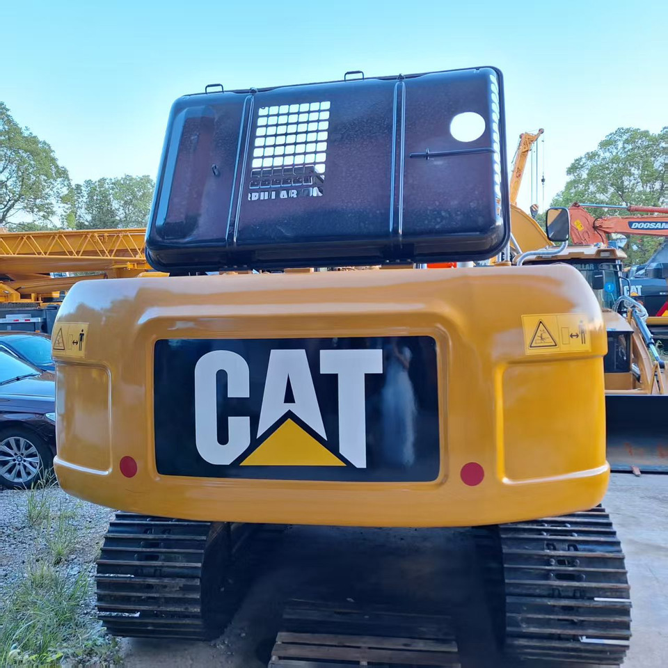 CAT 320D2L Excavator - Crawler excavator: picture 5 CAT 320D2L Excavator - Crawler excavator: picture 5