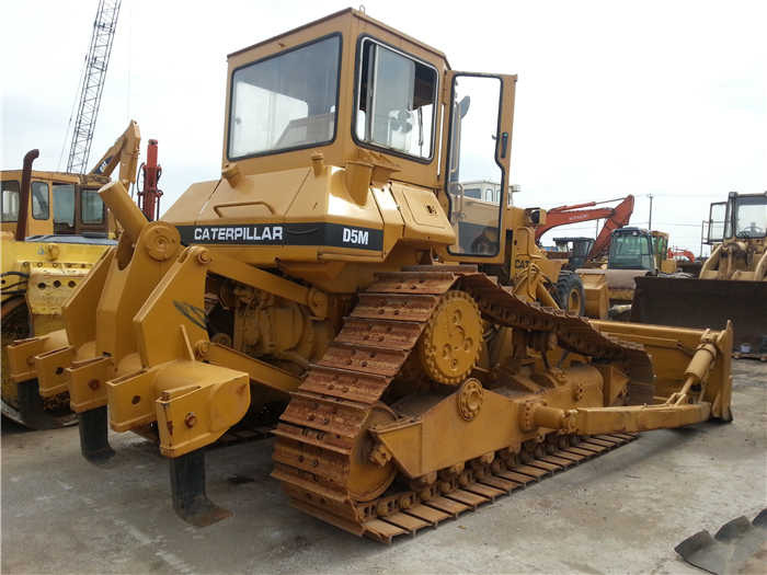 Caterpillar D5M bulldozer second hand caterpillar bulldozer D5M D6D D6G D6M cheap for sale - Bulldozer: picture 3 Caterpillar D5M bulldozer second hand caterpillar bulldozer D5M D6D D6G D6M cheap for sale - Bulldozer: picture 3