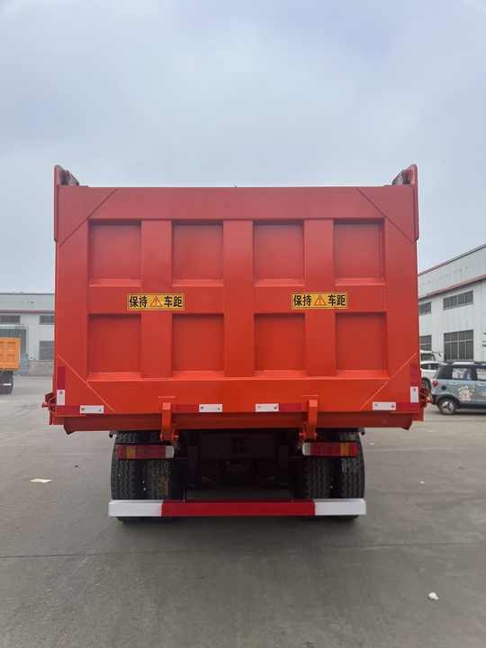 Chinese New or Used Dumper Tipper Dump Truck Used Shacman F3000 8X4 Dump Truck for Sale - Tipper: picture 5 Chinese New or Used Dumper Tipper Dump Truck Used Shacman F3000 8X4 Dump Truck for Sale - Tipper: picture 5