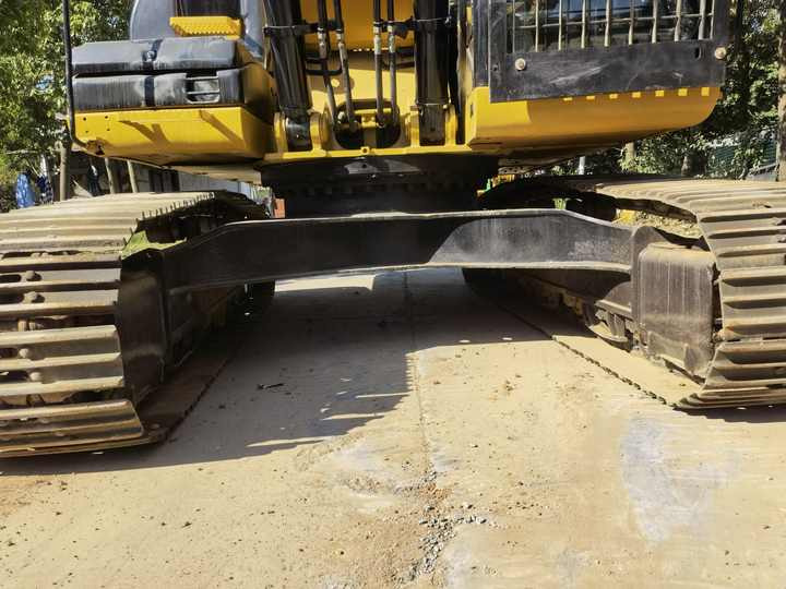 Durable and good working condition used Caterpillar cat 325D Second hand excavators for sale in shanghai - Crawler excavator: picture 3 Durable and good working condition used Caterpillar cat 325D Second hand excavators for sale in shanghai - Crawler excavator: picture 3