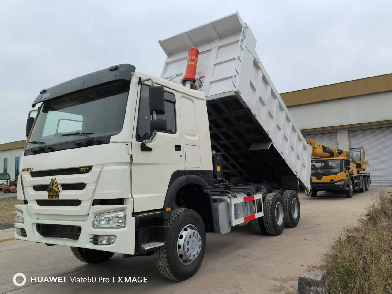 HOWO Howo 371 Used Dump Truck 6x4 - Tipper: picture 1 HOWO Howo 371 Used Dump Truck 6x4 - Tipper: picture 1