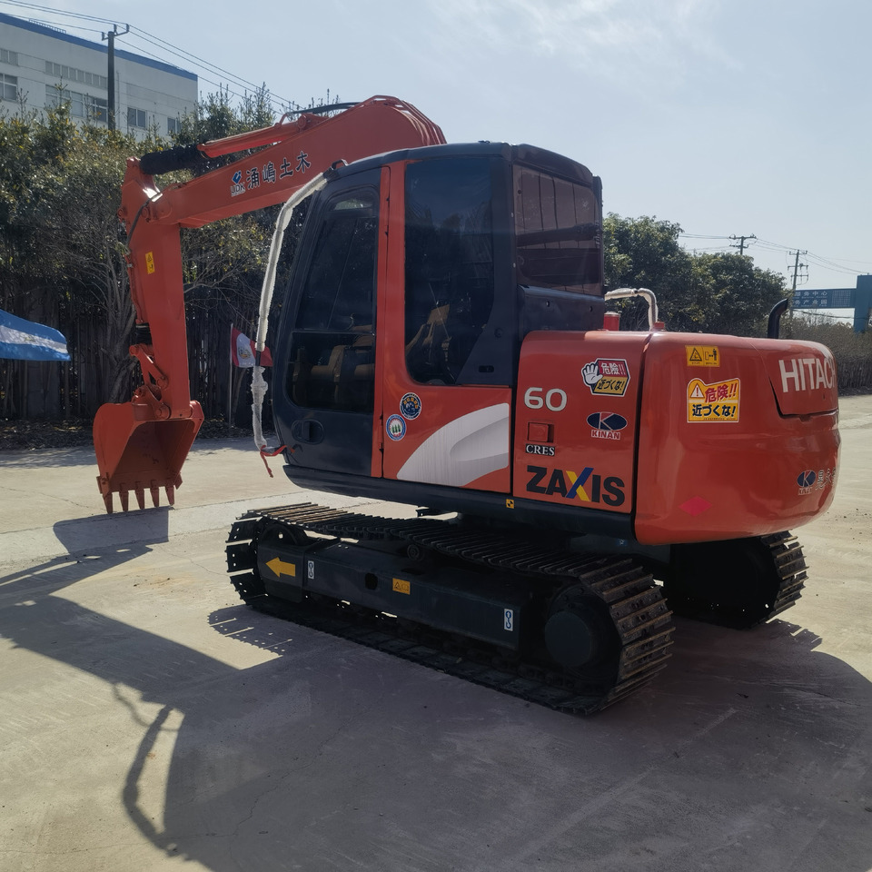 Hitachi ZX60 Excavator - Crawler excavator: picture 5 Hitachi ZX60 Excavator - Crawler excavator: picture 5