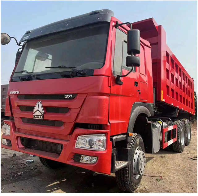 Second Hand 6x4/8x4 Used Howo Tipper Dump Truck Used 10 Wheels Sinotruck Howo Dump Truck - Tipper: picture 1 Second Hand 6x4/8x4 Used Howo Tipper Dump Truck Used 10 Wheels Sinotruck Howo Dump Truck - Tipper: picture 1