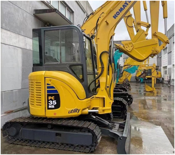 Used komatsu pc30mr excavator KOMATSU PC35mr-3 PC40mr-2 PC40mr-3 PC55mr-2 excavator in stock - Crawler excavator: picture 1 Used komatsu pc30mr excavator KOMATSU PC35mr-3 PC40mr-2 PC40mr-3 PC55mr-2 excavator in stock - Crawler excavator: picture 1