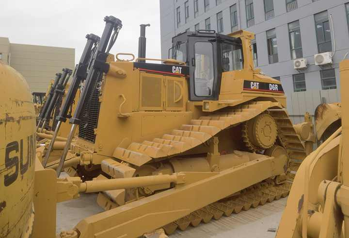 Caterpillar D6R bulldozer CAT D6R dozer bulldozer used caterpillar bulldozer D6M D6H D6G for sale - Bulldozer: picture 4 Caterpillar D6R bulldozer CAT D6R dozer bulldozer used caterpillar bulldozer D6M D6H D6G for sale - Bulldozer: picture 4