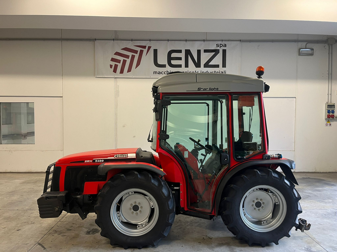 ANTONIO CARRARO SRX 9400 - Farm tractor: picture 1 ANTONIO CARRARO SRX 9400 - Farm tractor: picture 1