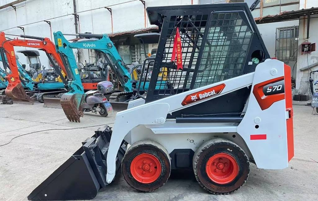 Bobcat S 70 - Skid steer loader: picture 1 Bobcat S 70 - Skid steer loader: picture 1