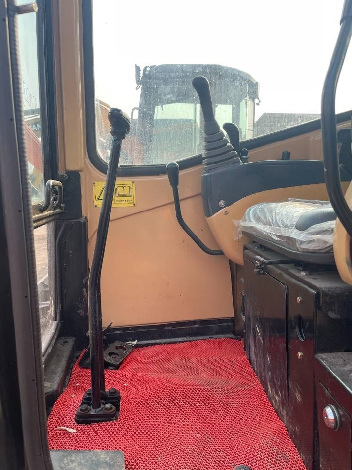 CAT 303  - Mini excavator: picture 5 CAT 303  - Mini excavator: picture 5