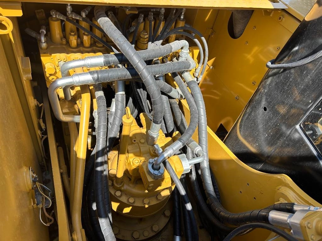 CAT 320 D - Crawler excavator: picture 3 CAT 320 D - Crawler excavator: picture 3