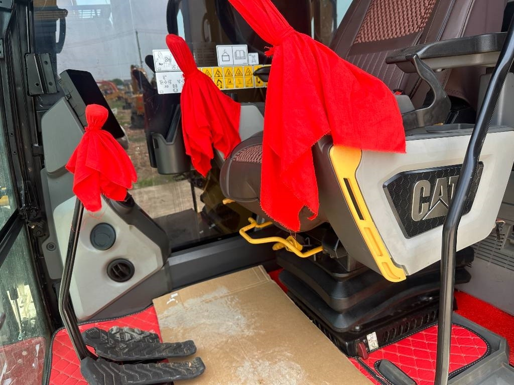 Crawler excavator CAT 330: picture 14 Crawler excavator CAT 330: picture 14