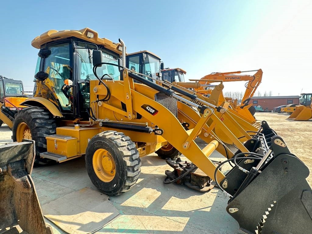 CAT 420 F - Backhoe loader: picture 3 CAT 420 F - Backhoe loader: picture 3