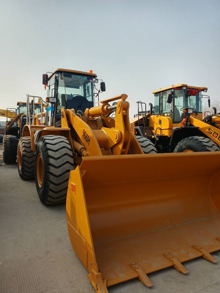 CAT 966 H  - Wheel loader: picture 4 CAT 966 H  - Wheel loader: picture 4