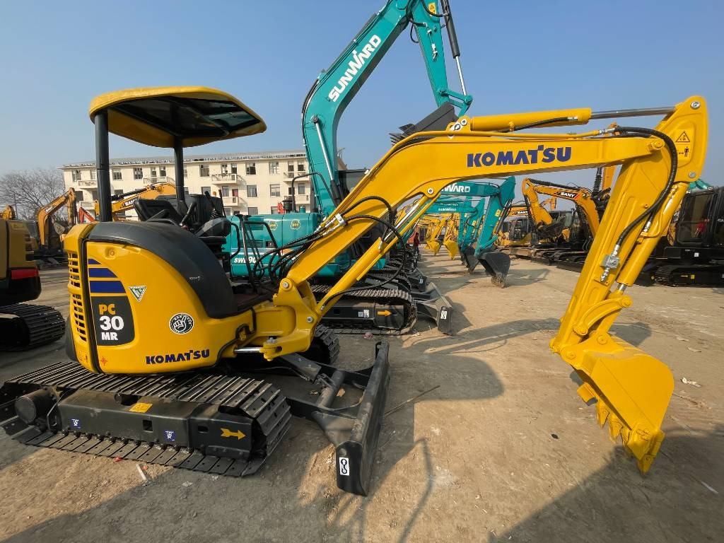 Komatsu PC 30 - Mini excavator: picture 1 Komatsu PC 30 - Mini excavator: picture 1
