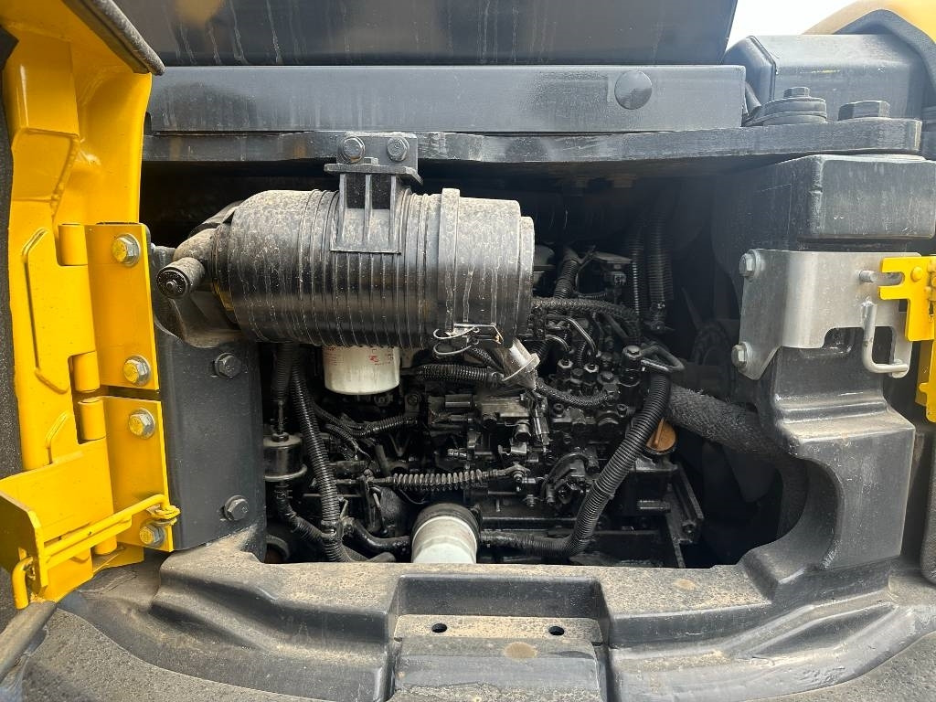 Komatsu PC 40 - Mini excavator: picture 5 Komatsu PC 40 - Mini excavator: picture 5