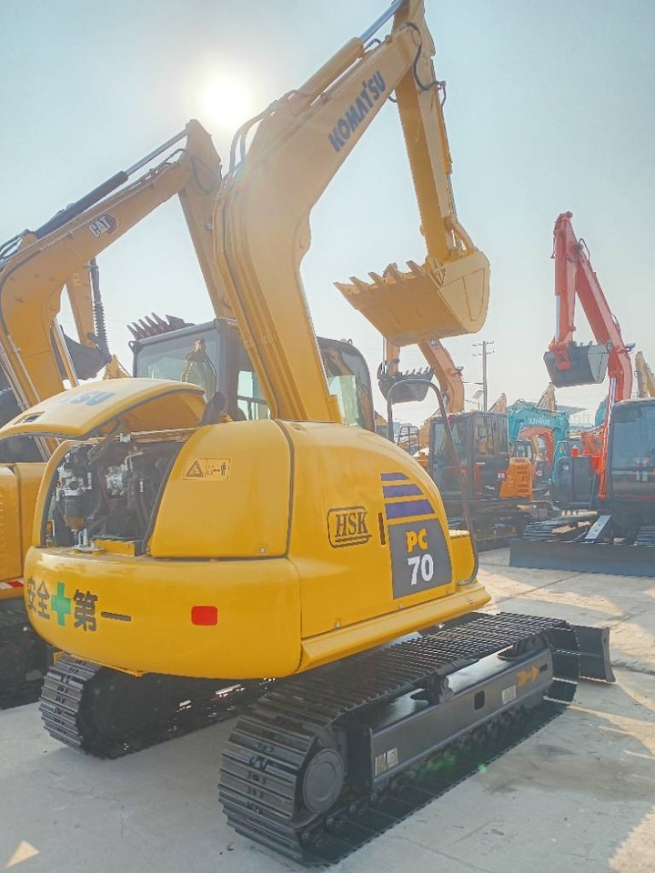 Komatsu PC 70 - Mini excavator: picture 1 Komatsu PC 70 - Mini excavator: picture 1
