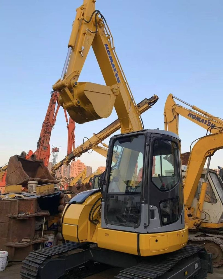 Komatsu PC 78 - Mini excavator: picture 1 Komatsu PC 78 - Mini excavator: picture 1