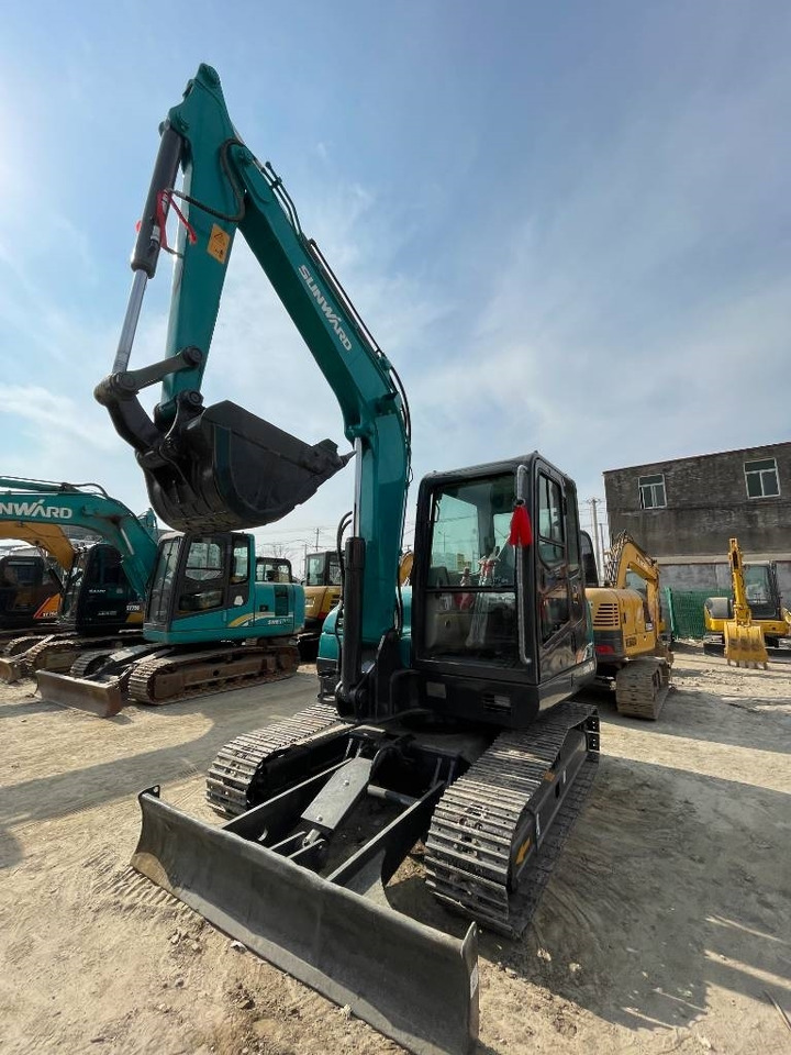 Sunward 70 - Mini excavator: picture 3 Sunward 70 - Mini excavator: picture 3