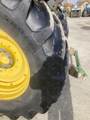 John Deere 6920 PREMIUM - Farm tractor: picture 4 John Deere 6920 PREMIUM - Farm tractor: picture 4