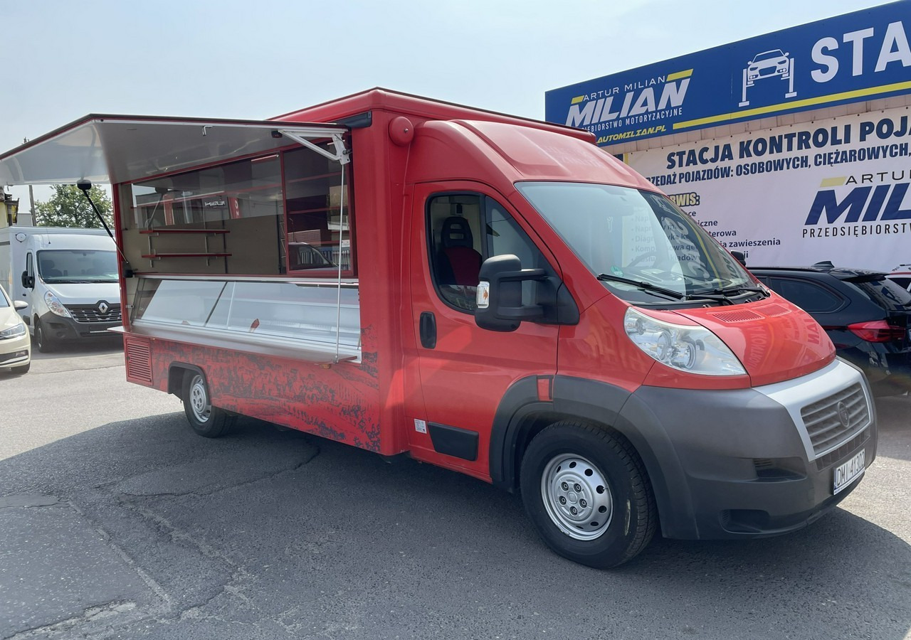 Fiat Ducato Autosklep wędlin Gastronomiczny Food Truck Foodtruck Sklep Borco 201 - Vending truck: picture 3 Fiat Ducato Autosklep wędlin Gastronomiczny Food Truck Foodtruck Sklep Borco 201 - Vending truck: picture 3
