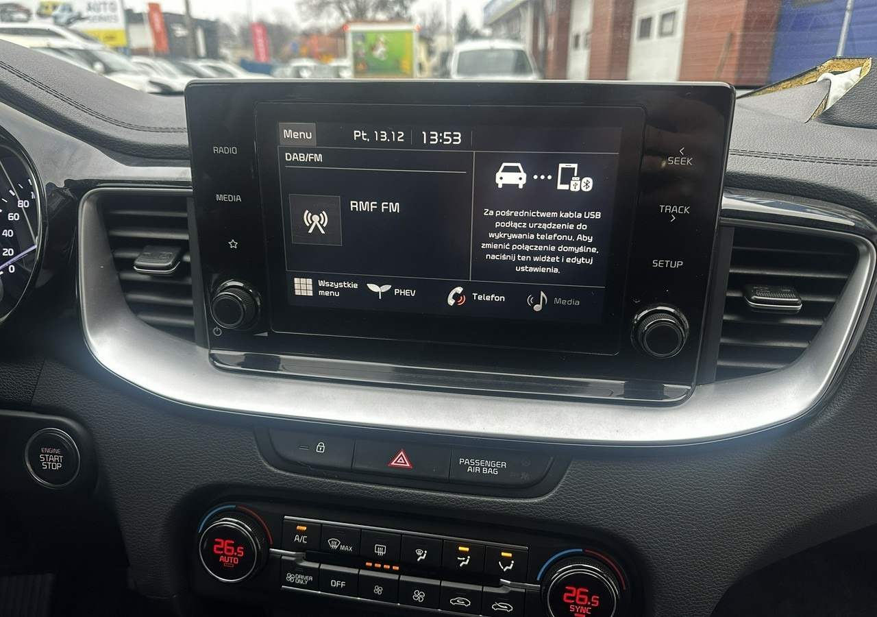 Hatchback Kia Xceed 1.6 GDI Hybryda Plug-in 50 km na prądzie 2022: picture 15