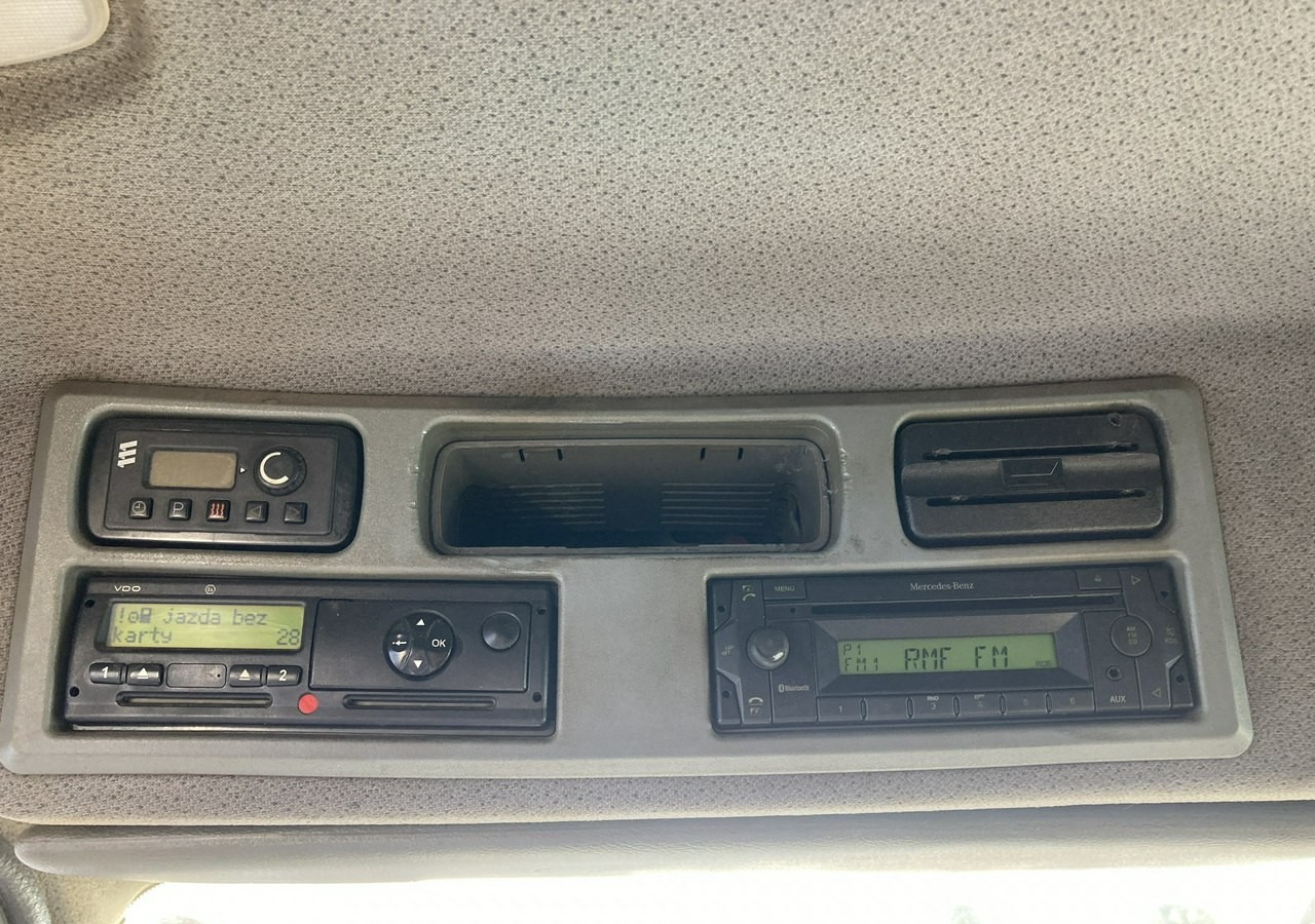 Hook lift truck Mercedes-Benz Axor 2543 Hakowiec MEILLER-KIPPER Model 2009 Axor 2543 Hakowiec MEILLER-KIPPER Model 2009: picture 17 Hook lift truck Mercedes-Benz Axor 2543 Hakowiec MEILLER-KIPPER Model 2009 Axor 2543 Hakowiec MEILLER-KIPPER Model 2009: picture 17