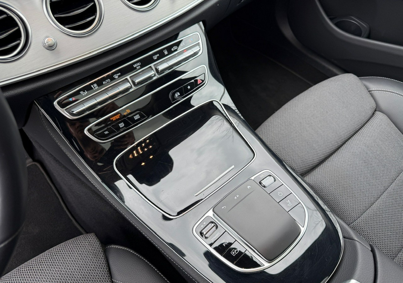 Car Mercedes-Benz Klasa E E300de EQ-Power Hybrid 50km na prądzie 2.0d 306KM Avantgarde Panoram: picture 16 Car Mercedes-Benz Klasa E E300de EQ-Power Hybrid 50km na prądzie 2.0d 306KM Avantgarde Panoram: picture 16
