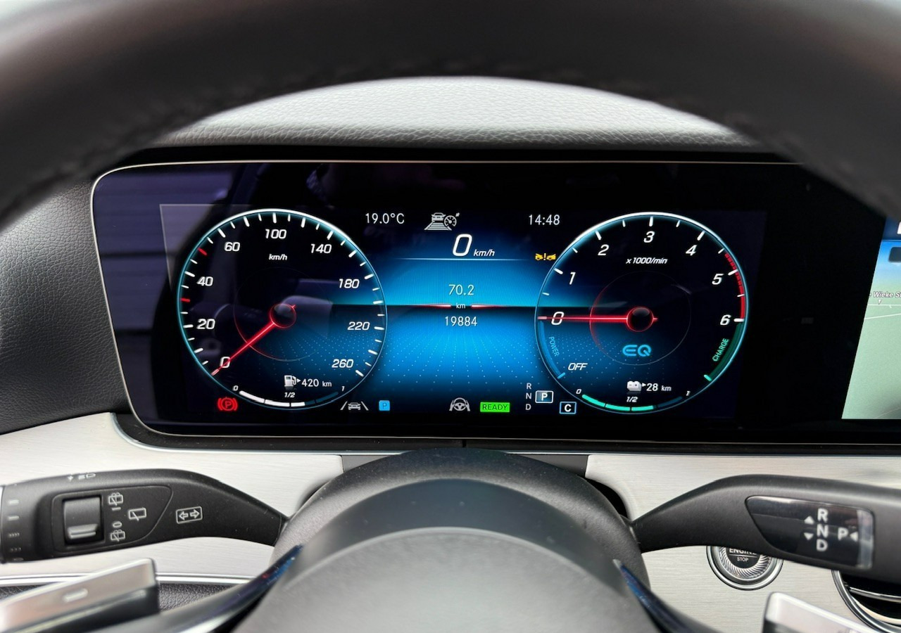 Car Mercedes-Benz Klasa E E300de EQ-Power Hybrid 50km na prądzie 2.0d 306KM Avantgarde Panoram: picture 19 Car Mercedes-Benz Klasa E E300de EQ-Power Hybrid 50km na prądzie 2.0d 306KM Avantgarde Panoram: picture 19