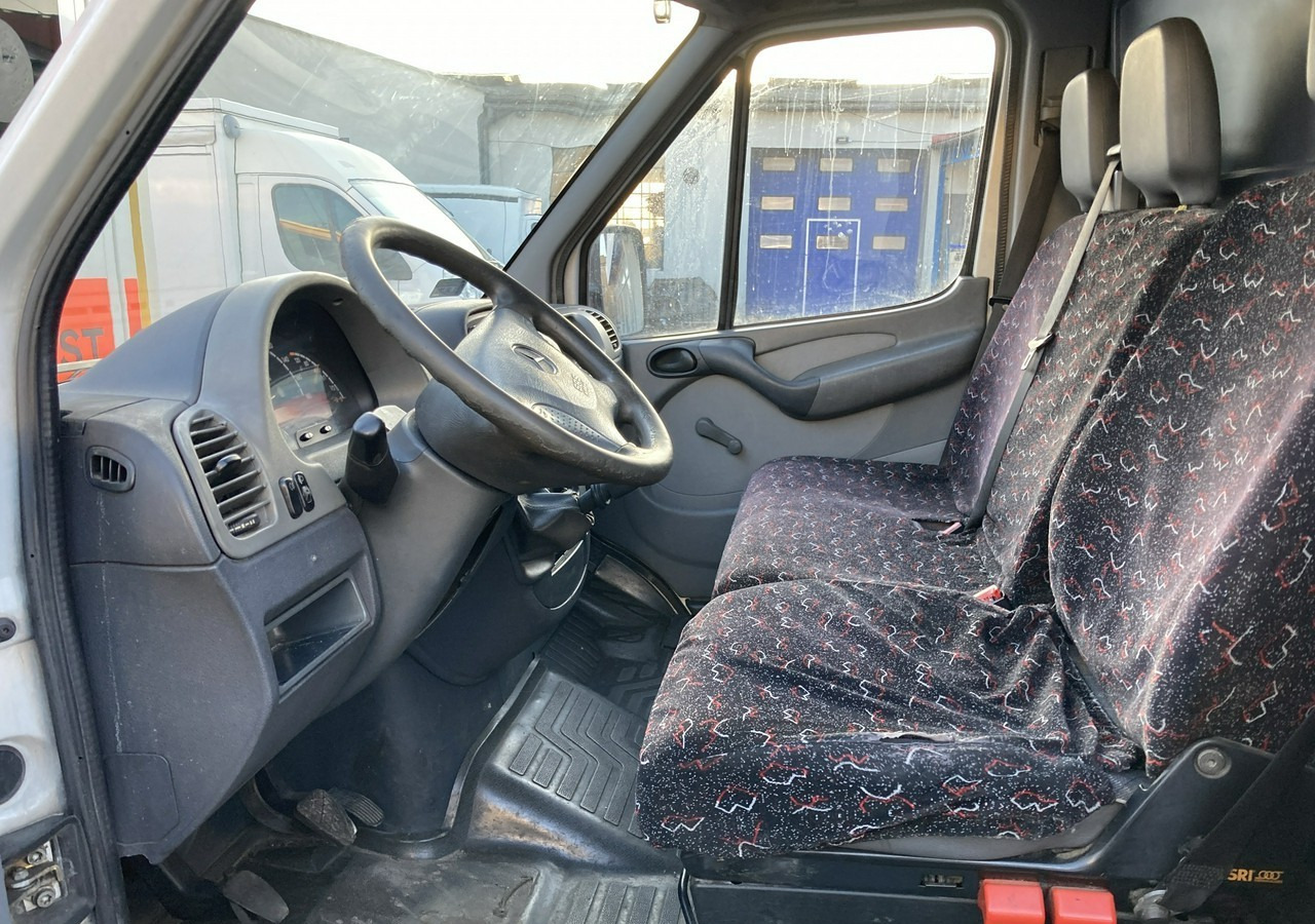 Interior photo 2: Refrigerated van Mercedes-Benz Sprinter Sprinter 313 CDI Chłodnia -Mrożnia Kesstner