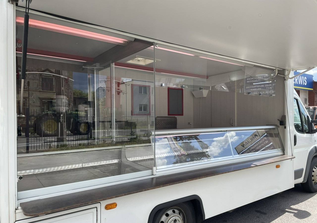 Fiat Ducato Autosklep Gastronomiczny Food Truck Foodtruck sklep W-zasil 2015 - Other machinery: picture 3 Fiat Ducato Autosklep Gastronomiczny Food Truck Foodtruck sklep W-zasil 2015 - Other machinery: picture 3