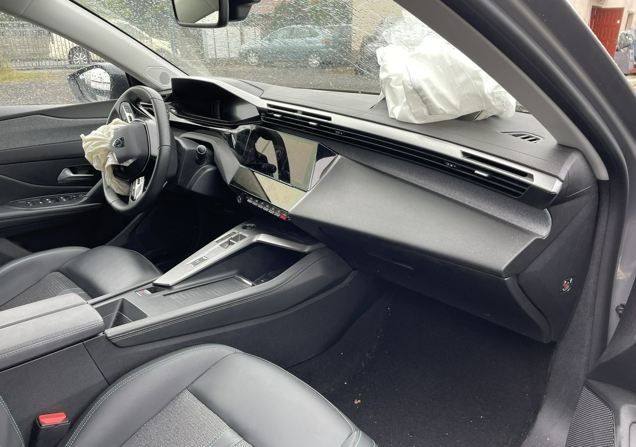 Station wagon Peugeot 308 P5 Peugeot 308 1.5-131KM BlueHDi Allure Pack S&S EAT8 Salon PL 2024: picture 7