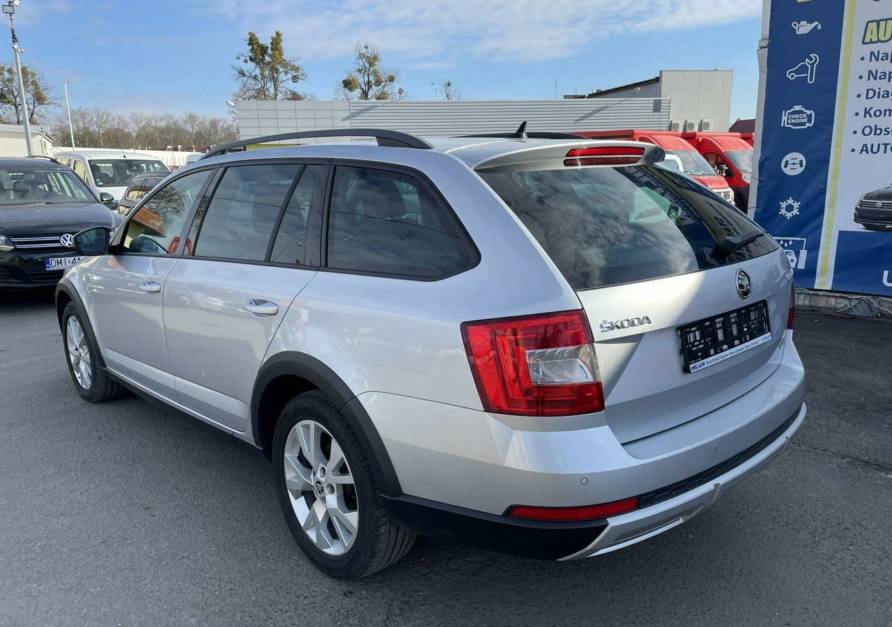 Skoda Octavia III Skoda Octavia 4X4 Scout 2.0 TDI -150KM Model 2017 Bezwypadkowa FV 23 - Car: picture 4 Skoda Octavia III Skoda Octavia 4X4 Scout 2.0 TDI -150KM Model 2017 Bezwypadkowa FV 23 - Car: picture 4