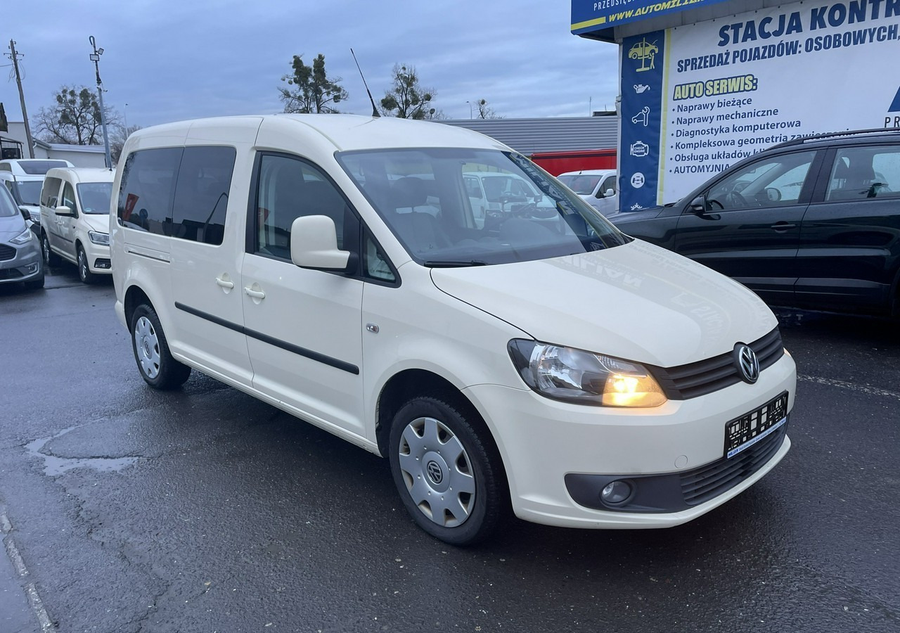Volkswagen Caddy III Caddy 1.6 TDI dla Niepełnosprawnych inwalida rampa 2015 - Car: picture 3 Volkswagen Caddy III Caddy 1.6 TDI dla Niepełnosprawnych inwalida rampa 2015 - Car: picture 3