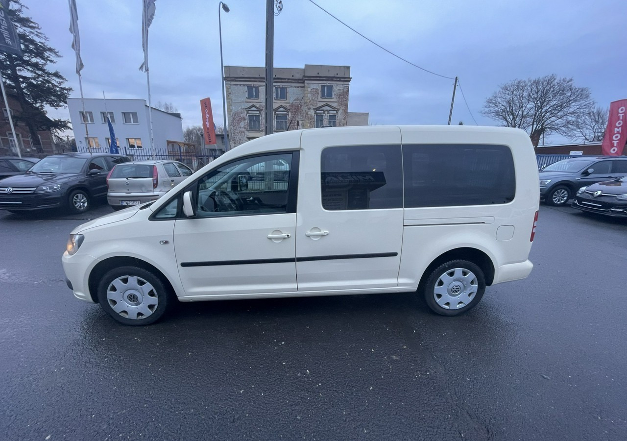 Volkswagen Caddy III Caddy 1.6 TDI dla Niepełnosprawnych inwalida rampa 2015 - Car: picture 5 Volkswagen Caddy III Caddy 1.6 TDI dla Niepełnosprawnych inwalida rampa 2015 - Car: picture 5
