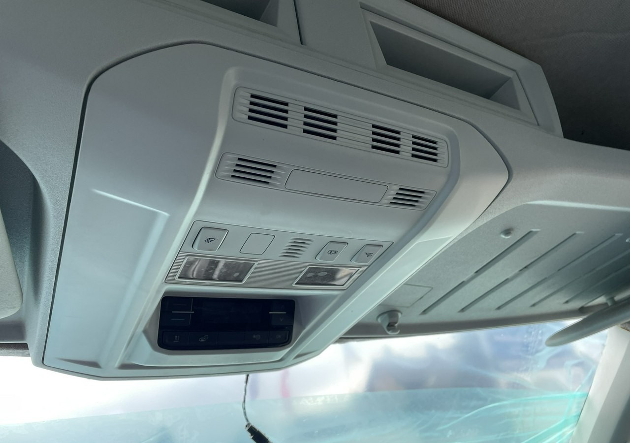 Leasing of  Volkswagen Crafter Volkswagen Crafter 2.0-180KM 4X4 Brygadówka 5-osob dokka Model 2021 Volkswagen Crafter Volkswagen Crafter 2.0-180KM 4X4 Brygadówka 5-osob dokka Model 2021: picture 11