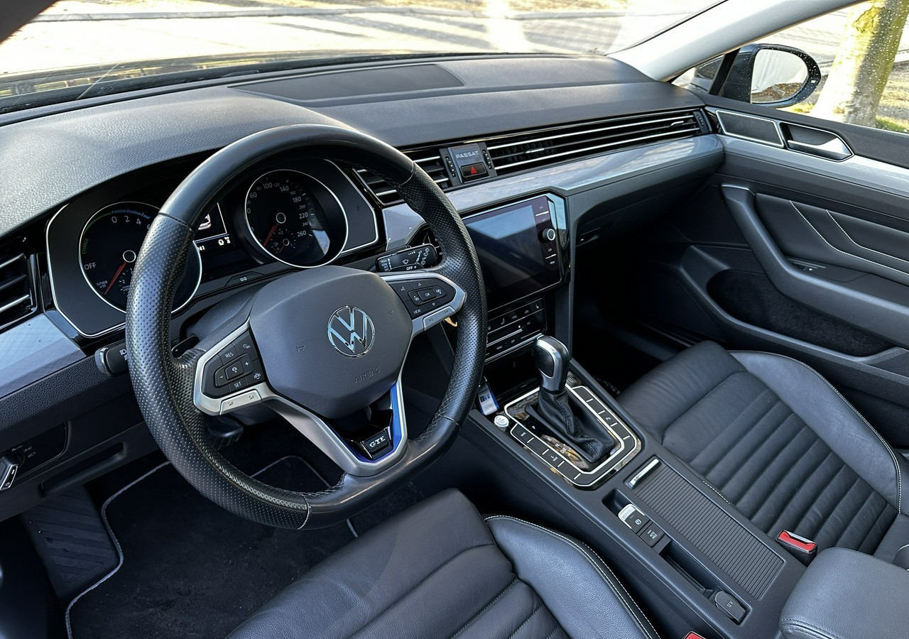 Car Volkswagen Passat B8 GTE 1.4TSI 218KM Hybryda Plug-in zasięg 50km Panorama*Navi*Skóra*FV2: picture 11