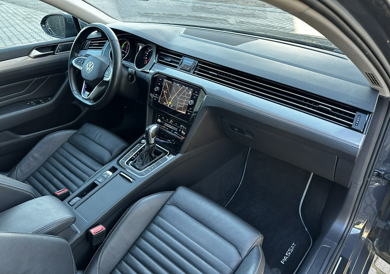 Car Volkswagen Passat B8 GTE 1.4TSI 218KM Hybryda Plug-in zasięg 50km Panorama*Navi*Skóra*FV2: picture 19