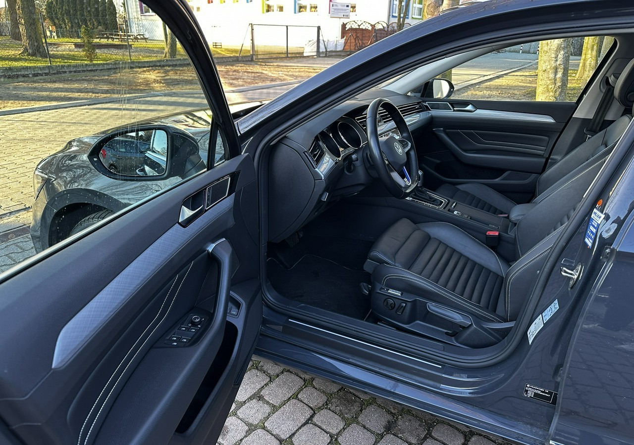 Car Volkswagen Passat B8 GTE 1.4TSI 218KM Hybryda Plug-in zasięg 50km Panorama*Navi*Skóra*FV2: picture 8
