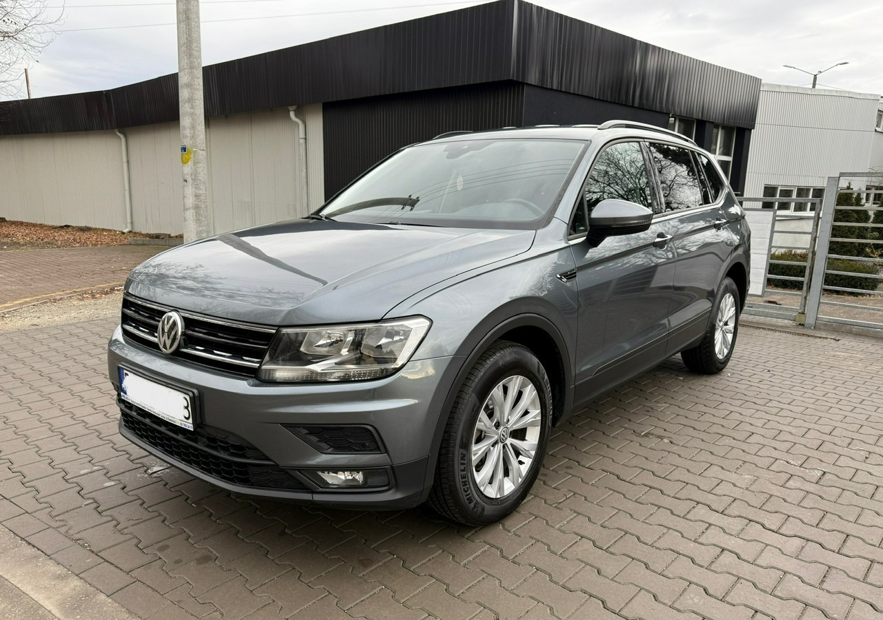 Volkswagen Tiguan II 1,4TSI 150KM 65tyśkm 7osobowy Comfort Tempomat ACC Klima Alu 2018 - SUV: picture 1 Volkswagen Tiguan II 1,4TSI 150KM 65tyśkm 7osobowy Comfort Tempomat ACC Klima Alu 2018 - SUV: picture 1