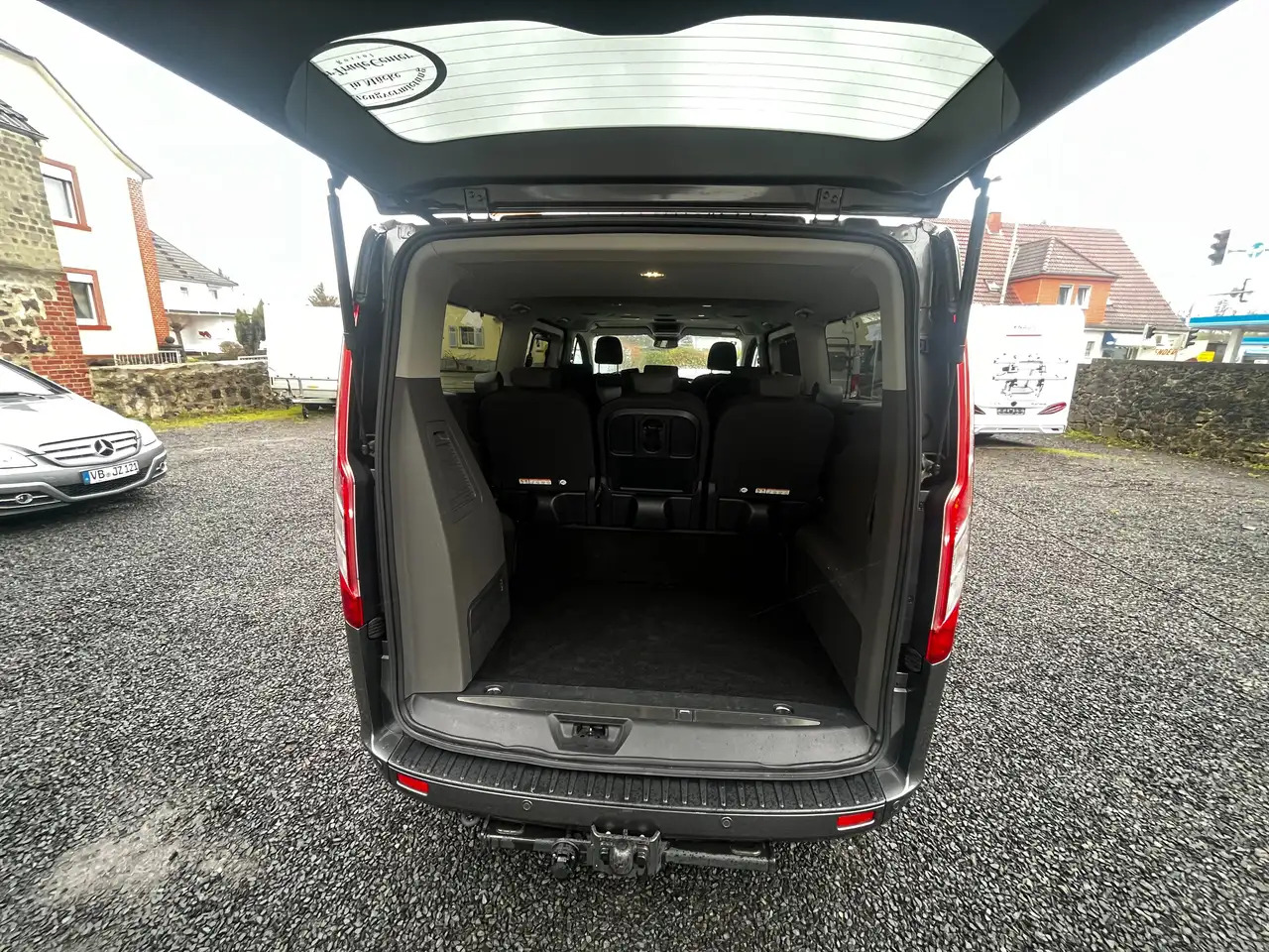 Ford Transit Custom 320 L2 Tourneo Titanium - Minibus, Passenger van: picture 5 Ford Transit Custom 320 L2 Tourneo Titanium - Minibus, Passenger van: picture 5