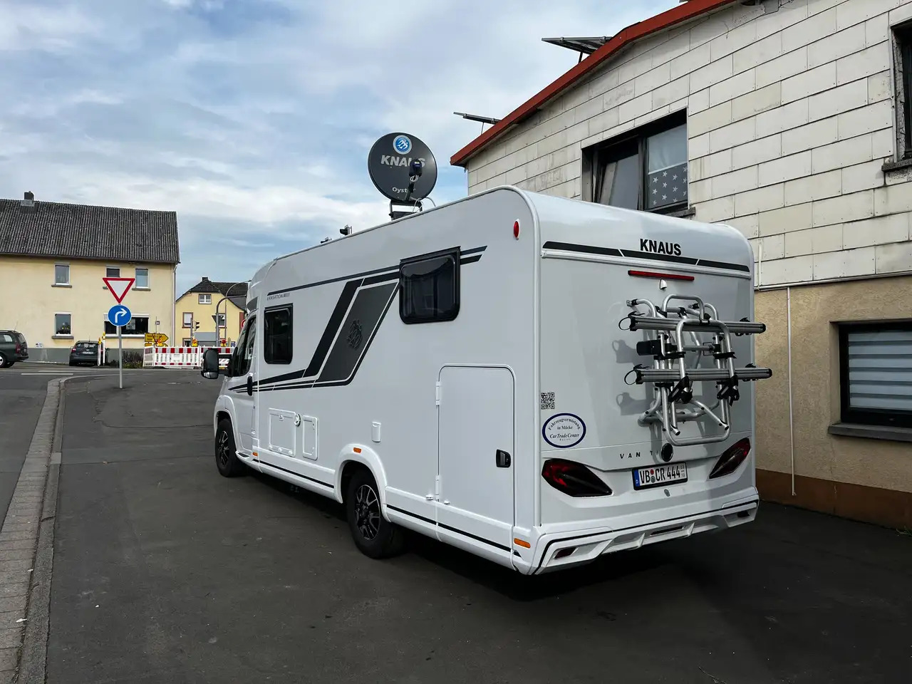 New Semi-integrated motorhome Knaus VAN TI 650 MEG VANSATION: picture 20 New Semi-integrated motorhome Knaus VAN TI 650 MEG VANSATION: picture 20