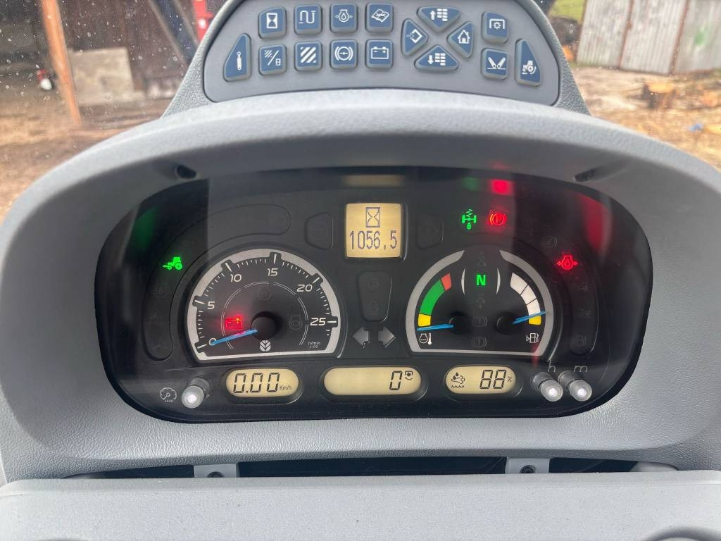 Forestry tractor New Holland T5.110 AutoCommand: picture 12