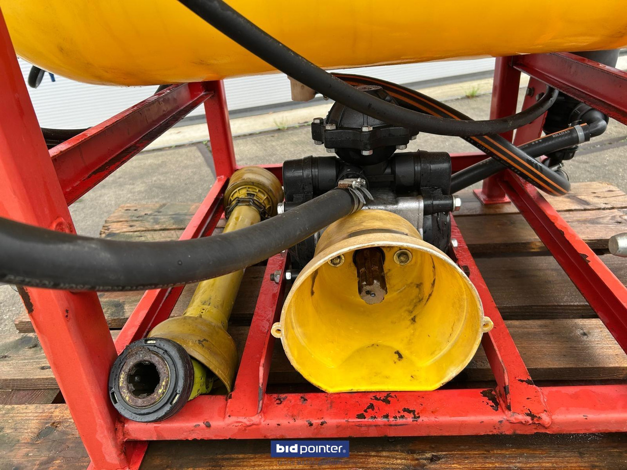 Agromet veldspuit 400 ltr - Tractor mounted sprayer: picture 4 Agromet veldspuit 400 ltr - Tractor mounted sprayer: picture 4